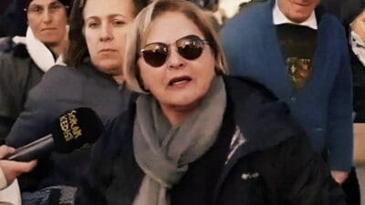 Cumhurbaşkanına hakaret suçlamasıyla tutuklanan Nermin K., sekiz gün süren tutukluluğun