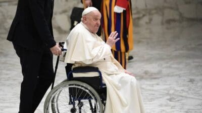 Katolik dünyasının ruhani lideri ve Vatikan Devlet Başkanı Papa Franciscus,