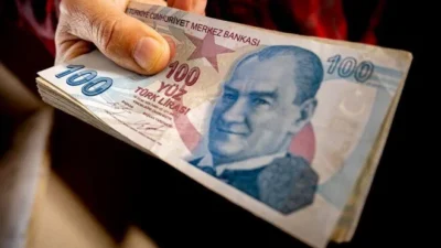 İzmir’de tefecilik ve dolandırıcılık yapan bir suç örgütüne yönelik düzenlenen