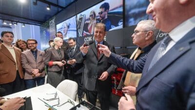 Fuarlar kenti İzmir'de, optik sektöründeki en son teknolojilerin sergilendiği Optic