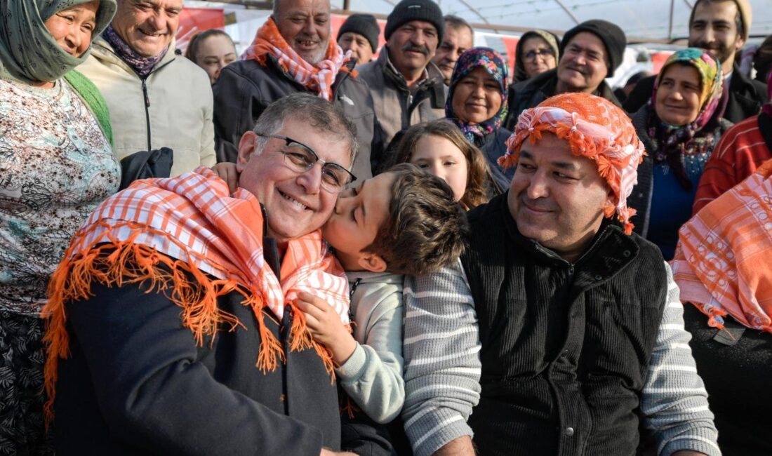 İzmir Büyükşehir Belediye Başkanı Dr. Cemil Tugay, CHP İzmir İl