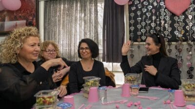8 Mart Dünya Kadınlar Günü etkinlikleri kapsamında İzmir Sağırları Koruma