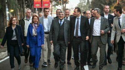 Bornova Belediyesi, yarıyıl tatilinde başlattığı yol yapım çalışmalarını tamamlayarak Ordinaryus