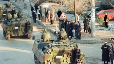 Bugün, Türkiye siyasi tarihine "postmodern darbe" olarak geçen 28 Şubat