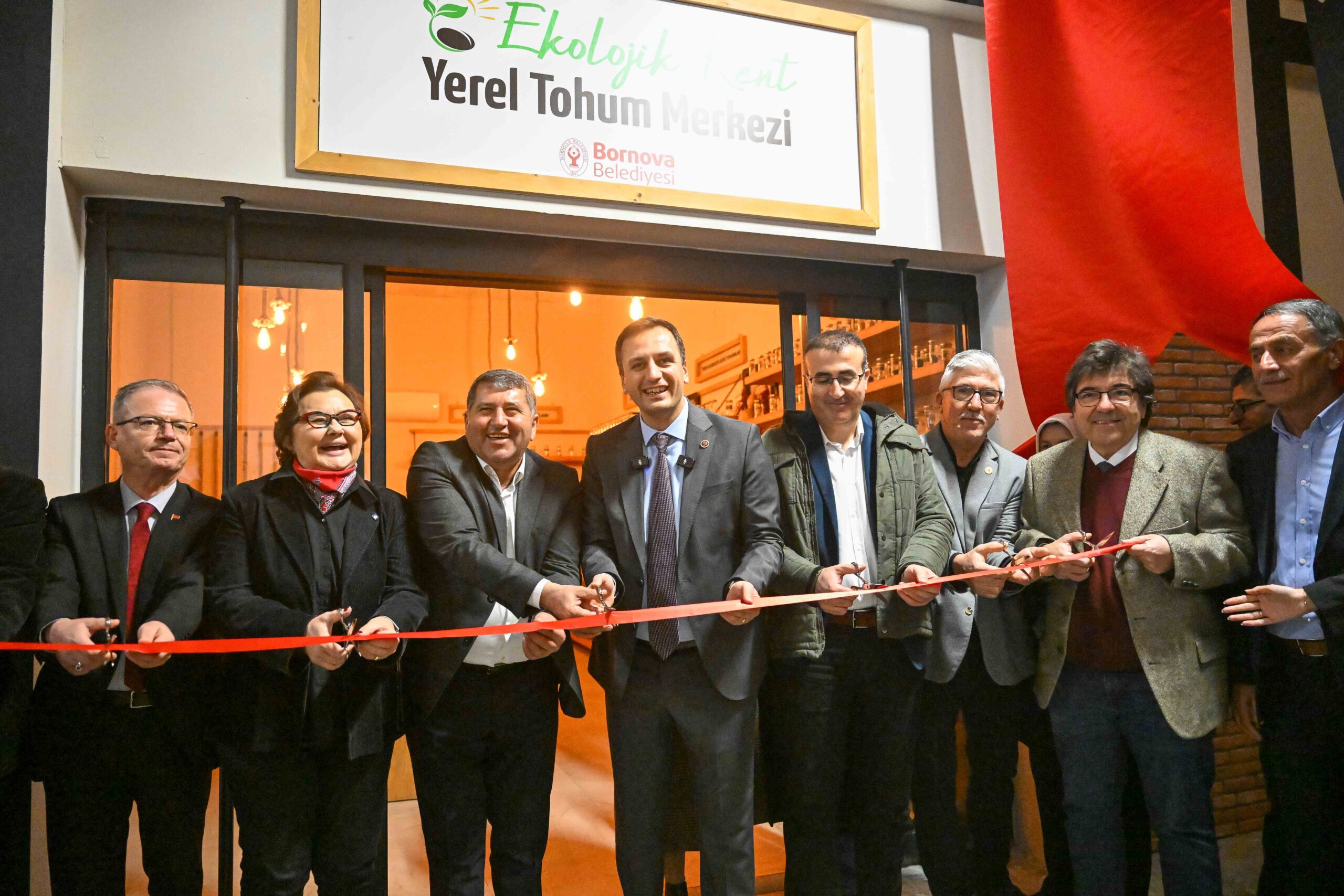 Bornova Belediyesi, yerel tohumların korunması ve sürdürülebilir tarımın teşvik edilmesi
