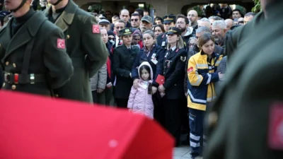 Irak'ın kuzeyindeki Pençe-Kilit Operasyonu bölgesinde, bölücü terör örgütü mensuplarıyla çıkan