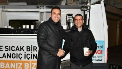 Soğuk kış günlerinde vatandaşların içini ısıtan bir uygulamaya imza atan