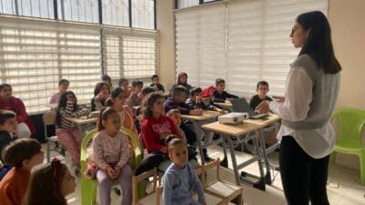 Çiğli Belediyesi, çocukların bilinçli beslenme alışkanlıkları kazanmasına destek olmak amacıyla