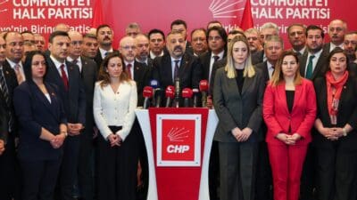 CHP İl Başkanları, parti genel merkezinde düzenledikleri basın toplantısında, "şaibeli