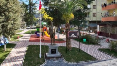 İzmir Büyükşehir Belediyesi’nin Beydağ’da yenileyerek hizmete açtığı 2 Eylül Kurtuluş