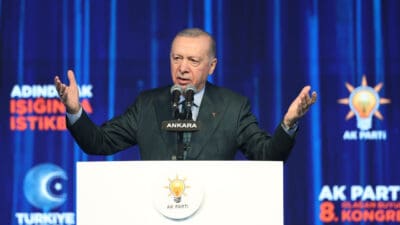 Cumhurbaşkanı Erdoğan, AK Parti 8. Olağan Büyük Kongresi'nde konuştu: "Eski