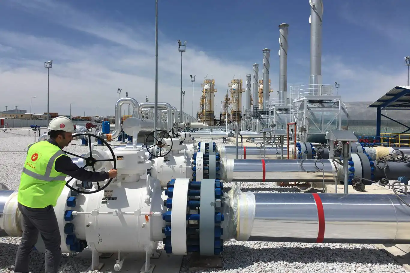 Enerji ve Tabii Kaynaklar Bakanı Alparslan Bayraktar, Türkmen gazının Türkiye’ye