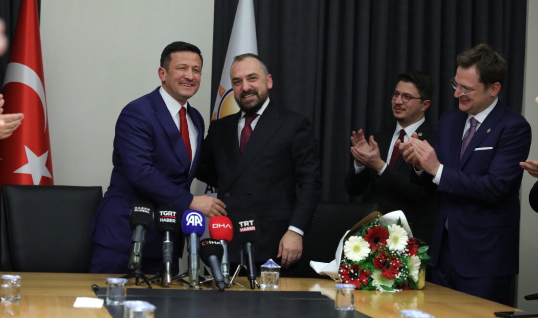 AK Parti'nin yeni Merkez Yürütme Kurulu (MYK) üyelerinin açıklanmasının ardından