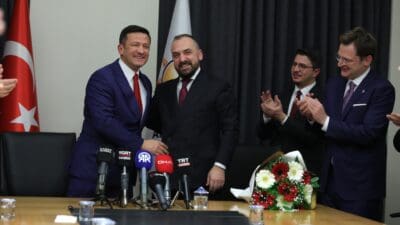 AK Parti'nin yeni Merkez Yürütme Kurulu (MYK) üyelerinin açıklanmasının ardından