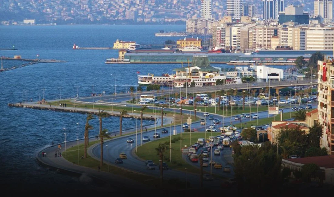 Ege Denizi'nde son dönemde artan sismik hareketlilik, uzmanları endişelendiriyor.