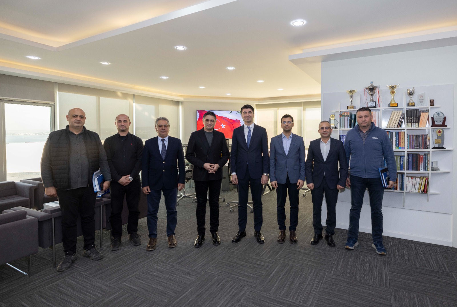 İzmir Büyükşehir Belediyesi İZSU Genel Müdürlüğü’nün Aliağa’da başlattığı altyapı projeleri