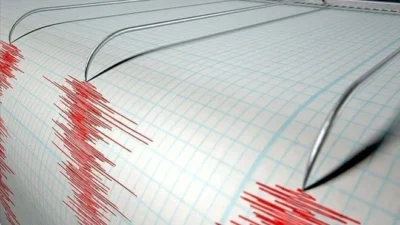 Karayipler’de, Cayman Adaları’nın güneybatısında 7.6 büyüklüğünde şiddetli bir deprem meydana