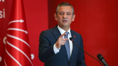 CHP Genel Başkanı Özel, PKK lideri Öcalan’ın silah bırakma çağrısını
