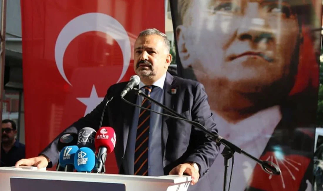 CHP İzmir İl Başkanı Şenol Aslanoğlu, vatandaşları 28 Şubat’a kadar