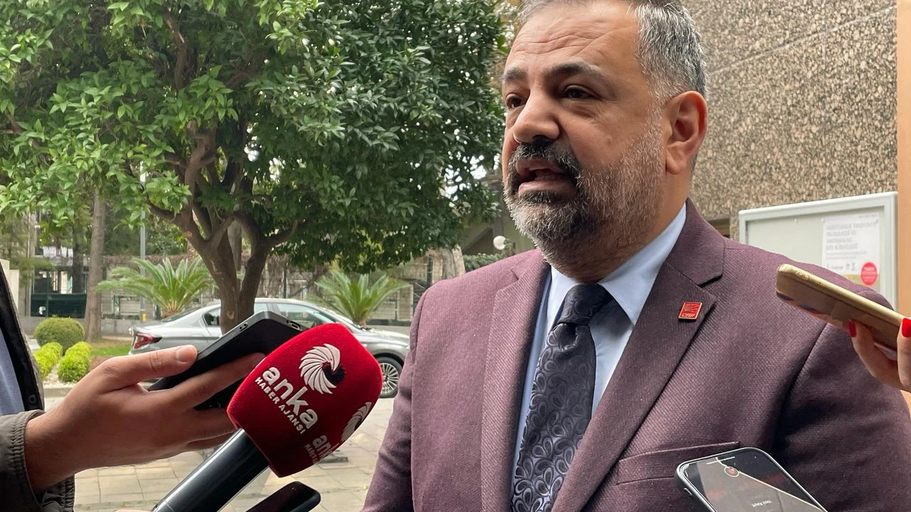 CHP İzmir İl Başkanı Şenol Aslanoğlu, partinin 38. Kurultayı’na yönelik