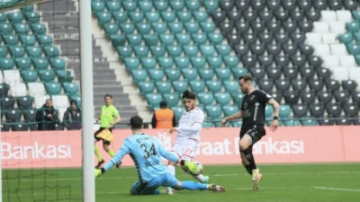 4 Şubat 2025 tarihinde oynanan Kocaelispor-Sivasspor Türkiye Kupası maçında, idari