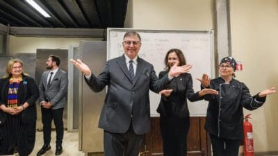 İzmir Büyükşehir Belediye Başkanı Dr. Cemil Tugay, 3 Mart Dünya