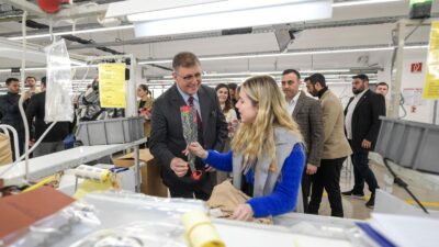 İzmir Büyükşehir Belediye Başkanı Dr. Cemil Tugay, 8 Mart Dünya