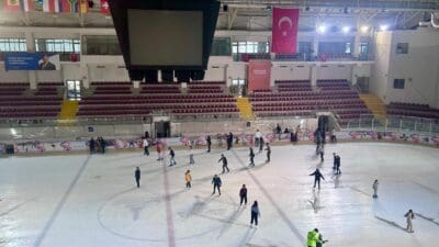 İzmir Büyükşehir Belediyesi tarafından 8 Mart Dünya Emekçi Kadınlar Günü