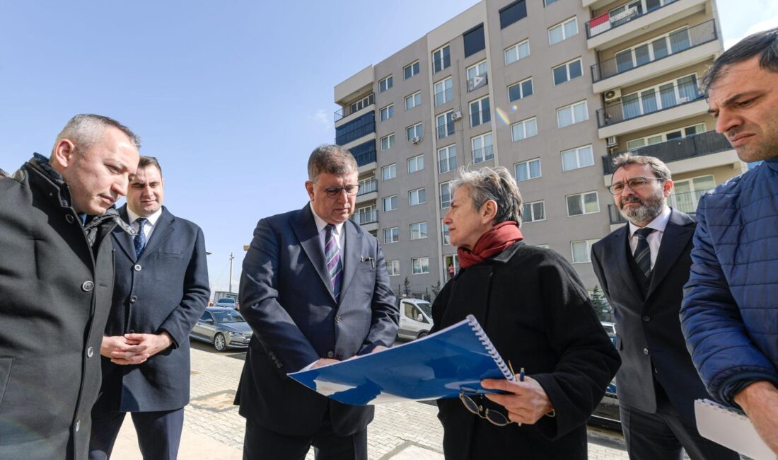 İzmir Büyükşehir Belediyesi, Karabağlar’ın Uzundere semtindeki kentsel dönüşüm alanında projelendirdiği