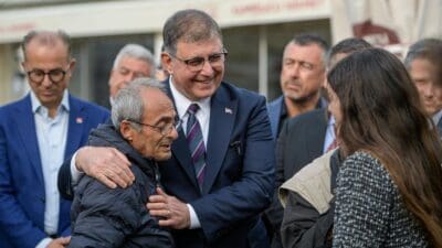 İzmir Büyükşehir Belediye Başkanı Dr. Cemil Tugay, ramazan ayında Büyükşehir