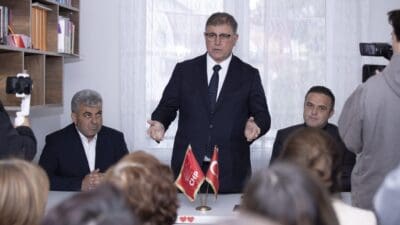 İzmir Büyükşehir Belediye Başkanı Dr. Cemil Tugay, Kiraz'da İstanbul Büyükşehir