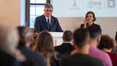 İzmir Büyükşehir Belediye Başkanı Dr. Cemil Tugay, 22 Mart Dünya