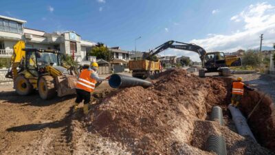 İzmir Büyükşehir Belediyesi’nin Güzelbahçe sahil yoluna nefes aldıracak 75. Yıl