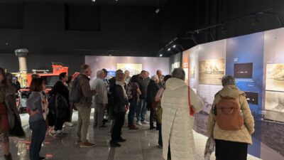 Büyük İzmir Yangını’ndan sonra şehirde inşa edilen ilk yapılardan biri