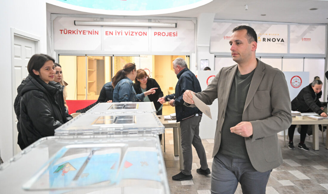 Tüm Türkiye, hakkında yürütülen bir bizi soruşturma kapsamında tutuklanan İstanbul