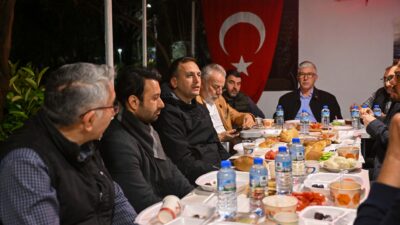 Bornova Belediye Başkanı Ömer Eşki, Ramazan ayı boyunca iftar ve