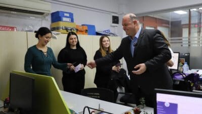8 Mart Dünya Emekçi Kadınlar Günü’nde Menderes Belediye Başkanı İlkay