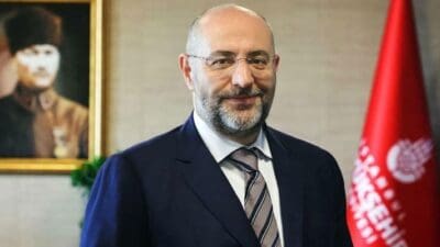İstanbul Büyükşehir Belediyesi'ne yönelik terör ve yolsuzluk iddiaları kapsamında başlatılan