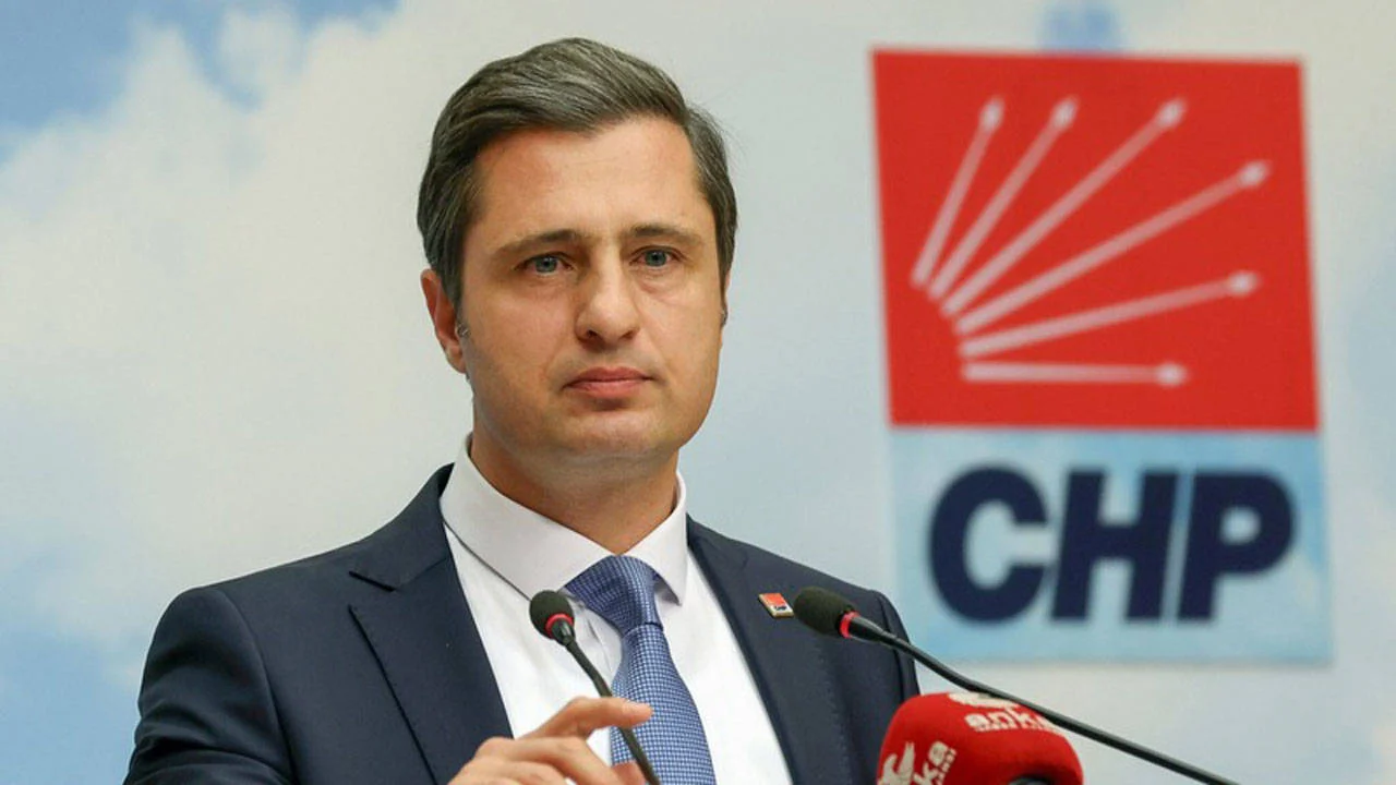 CHP Genel Başkan Yardmcısı ve Parti Sözcüsü Deniz Yücel, "Sırf