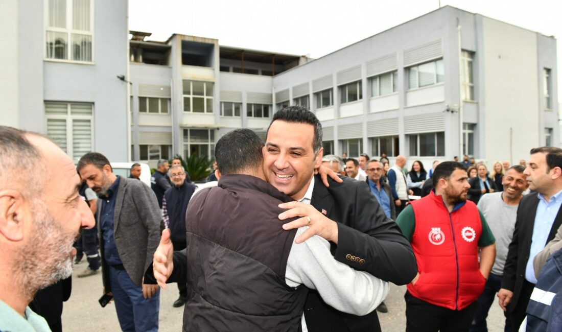 Çiğli Belediye Başkanı Onur Emrah Yıldız, Ramazan Bayramı öncesinde belediye