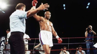 Efsanevi boksör George Foreman hayatını kaybetti