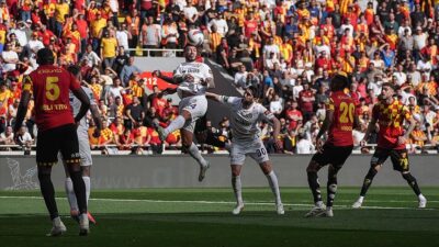 Trendyol Süper Lig'in 28. haftasında Göztepe ile İkas Eyüpspor 1-1