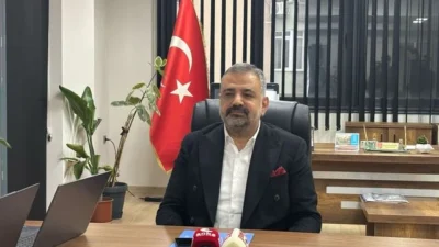 CHP'nin cumhurbaşkanı adaylığı için düzenlediği ön seçimde İzmir'de sandıklar dolup