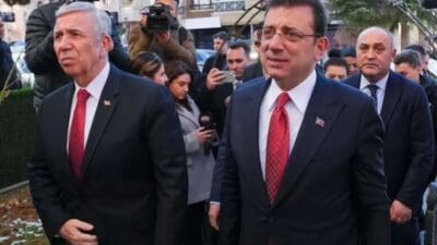 İBB Başkanı Ekrem İmamoğlu ve ABB Başkanı Mansur Yavaş, birliktelik