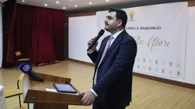 AK Parti Genel Sekreteri ve İzmir Milletvekili Eyyüp Kadir İnan,