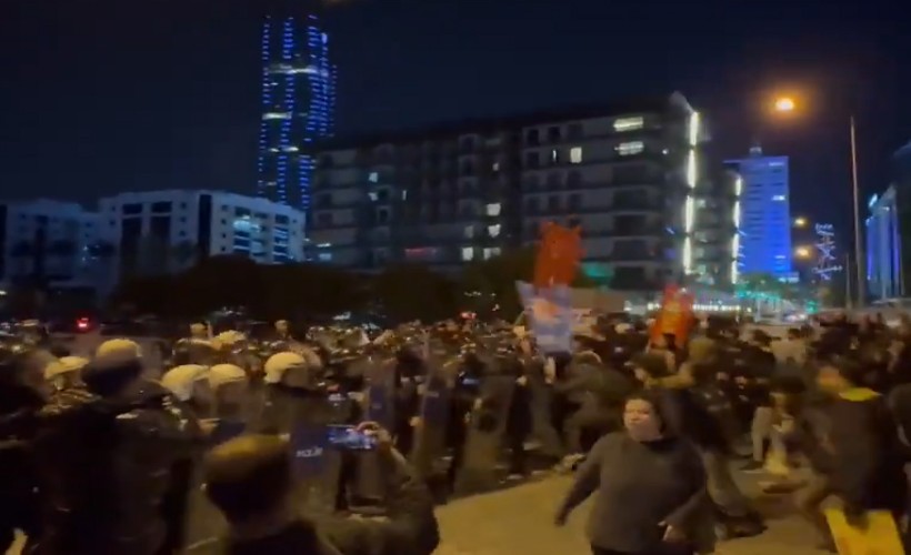 İstanbul Büyükşehir Belediye Başkanı Ekrem İmamoğlu'nun gözaltına alınmasının ardından başlayan