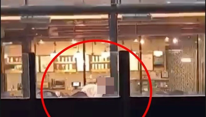 Diyarbakır'da bir alışveriş merkezindeki kafede oturan 22 yaşındaki Merve Nur