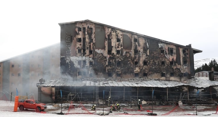 Bursa Uludağ’da iki kişinin öldüğü Kervansaray Otel yangınına ilişkin soruşturmada
