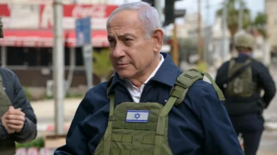 İsrail Başbakanı Binyamin Netanyahu, Gazze'ye insani yardımların girişlerini bugünden itibaren