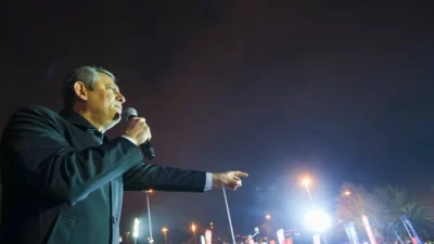 CHP Genel Başkanı Özgür Özel boykot listesi açıkladı. Listede Demirören